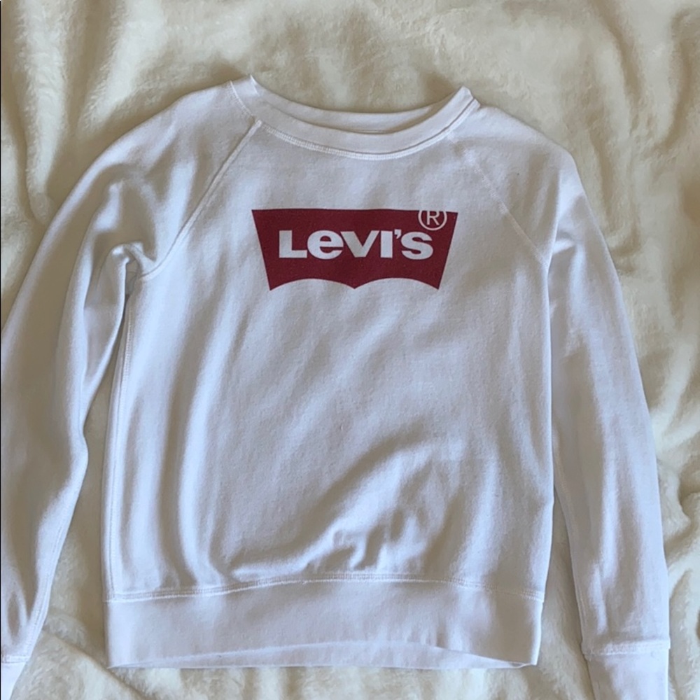 Levi’s crew neck